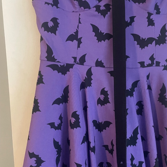 MANEATER SWING DRESS IN BAT PRINT - VIXEN BY MICHELINE PITT - Picture 6 of 12